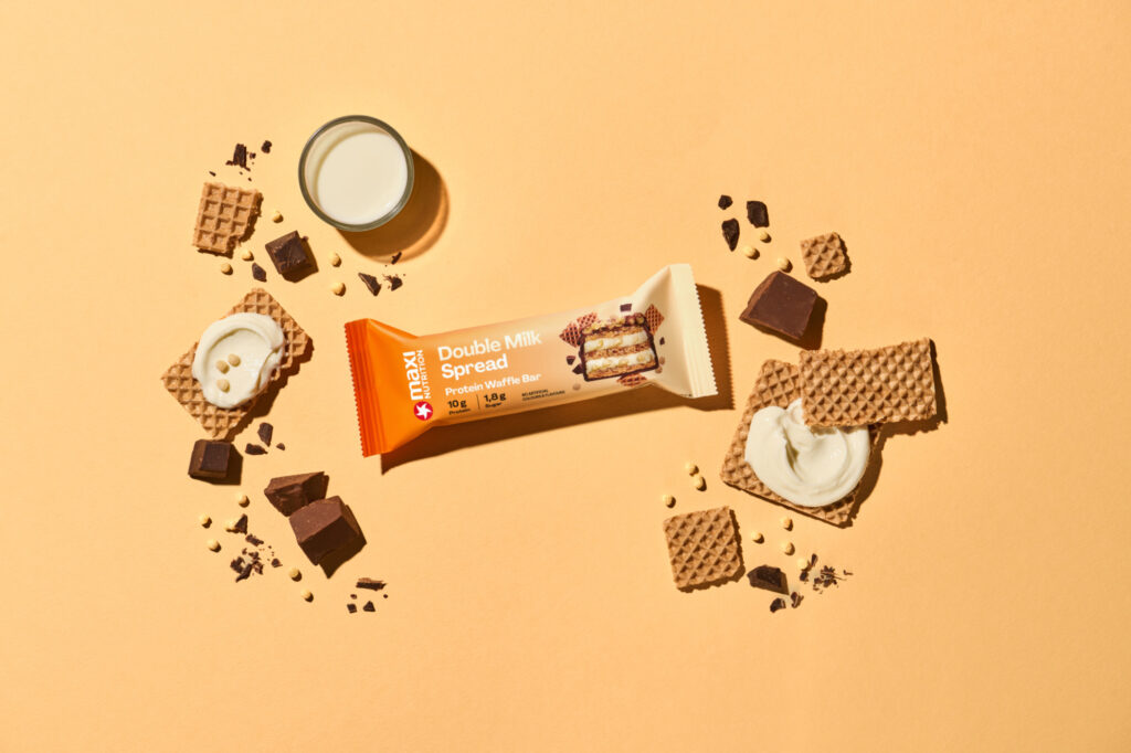 Maxinutrition_Waffle-Bar_Double-Milk-Spread_Mood